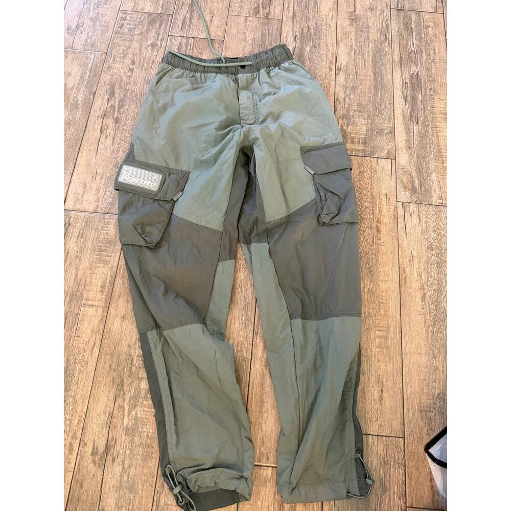 Nike Jordan 23 Engineered Cargo Pants Size Small Paneled Sage Green Standard Fit